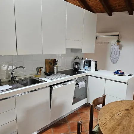 Casa Elisa E Casa Giuliana A Apartamento