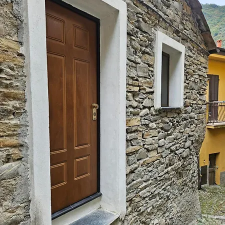 Casa Elisa E Casa Giuliana A Badalucco